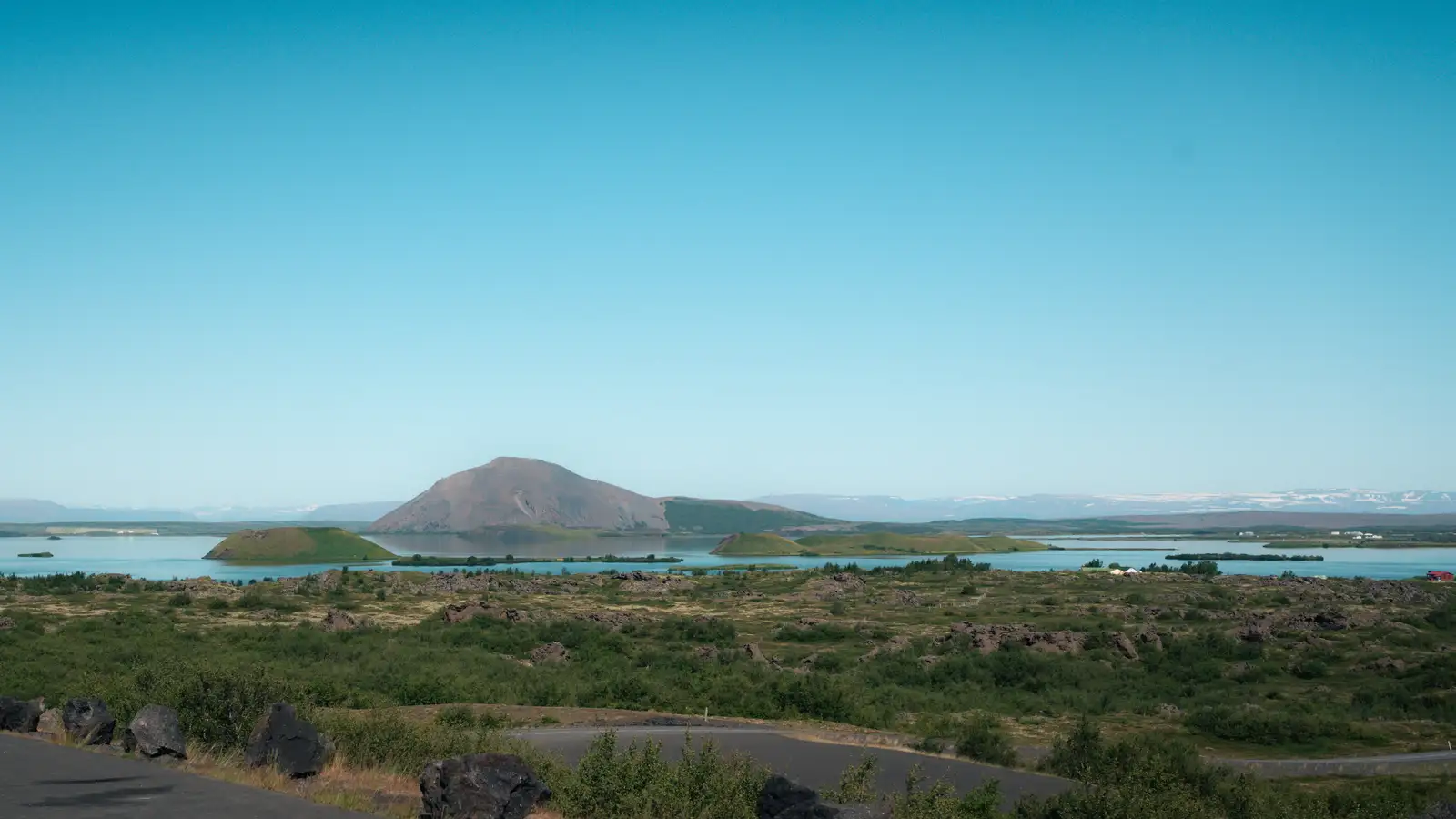 Breytingar á veðri fylgja lægð sem nálgast landið