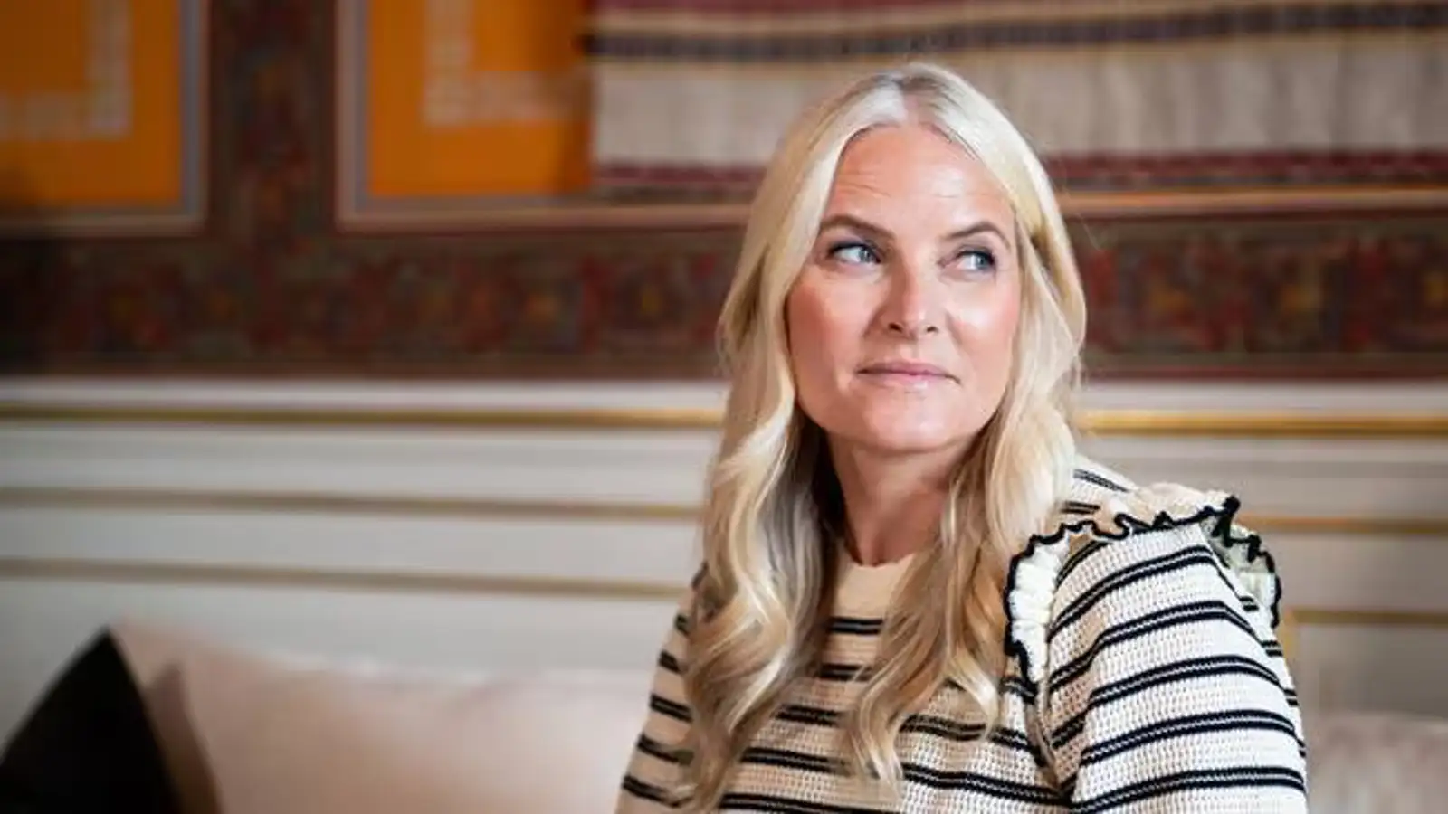 Yfirlýsing frá norsku konungshöllinni vegna samskipta Mette-Marit við Epstein