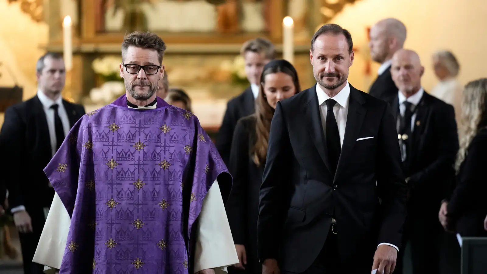 Minningarguðsþjónustur um Harald: Þjóðin hefur misst ástsælan landsföður