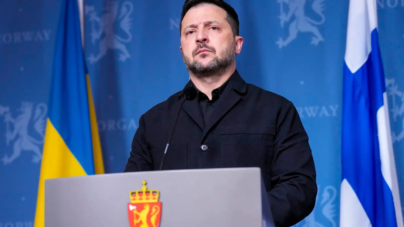 Zelensky vill funda með Trump og Pútín