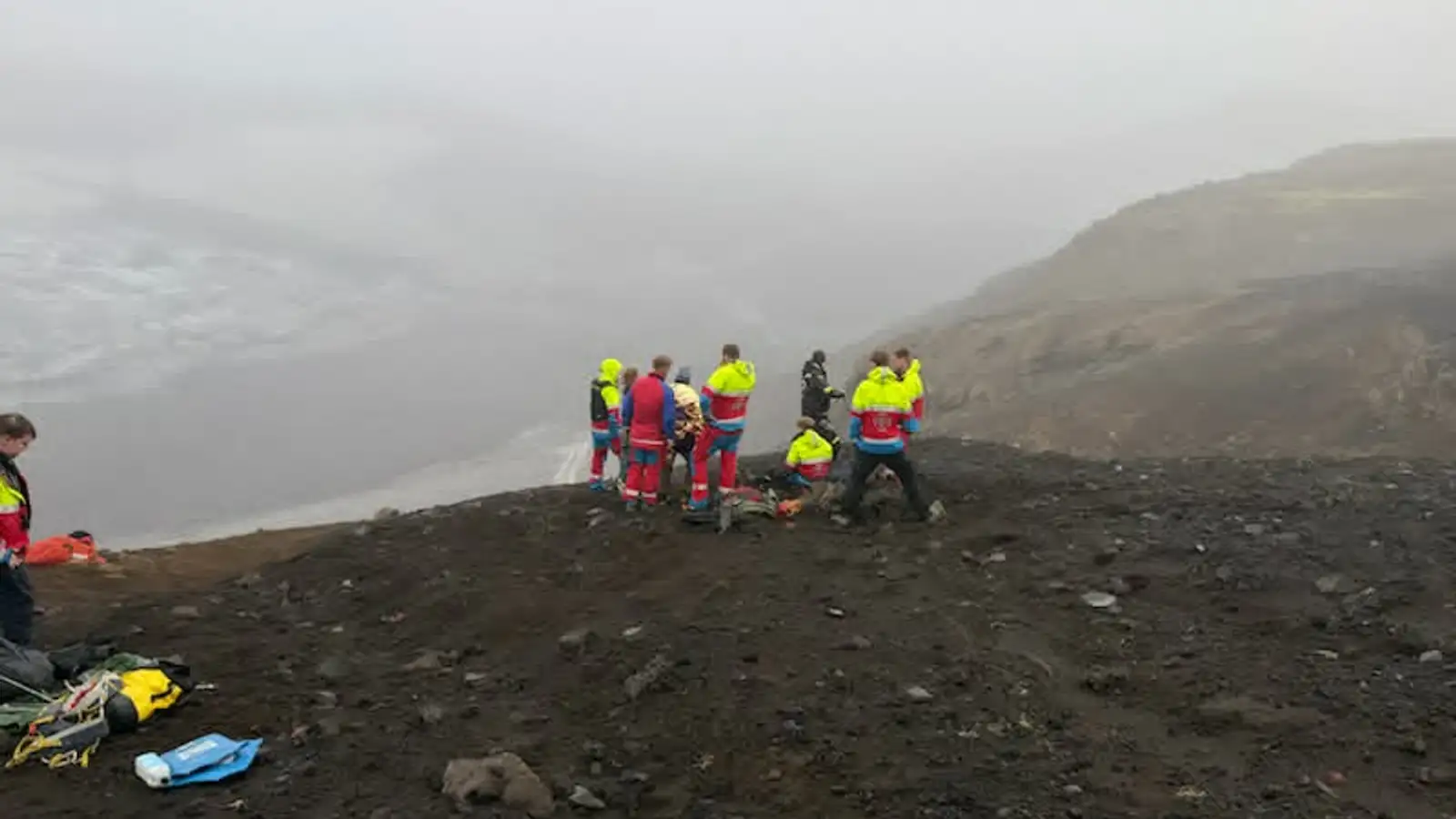 Björgunarsveitir komu göngumanni til bjargar á Fimmvörðuhálsi í gærkvöldi