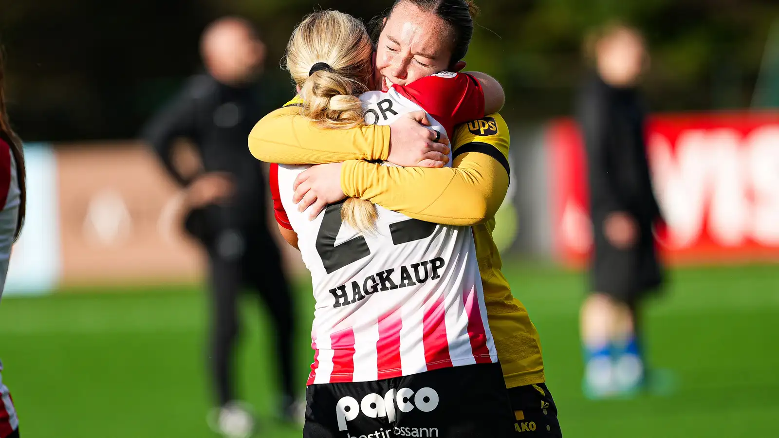 Mollee Swift sæl þrátt fyrir hnjaskið í bikarúrslitunum