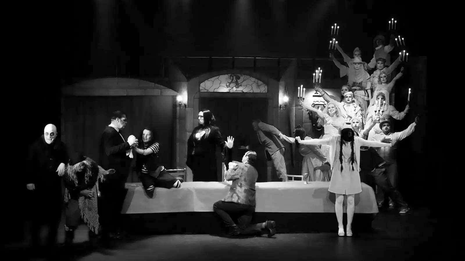 Addams-fjölskyldan hreiðrar um sig hjá Húnvetningum