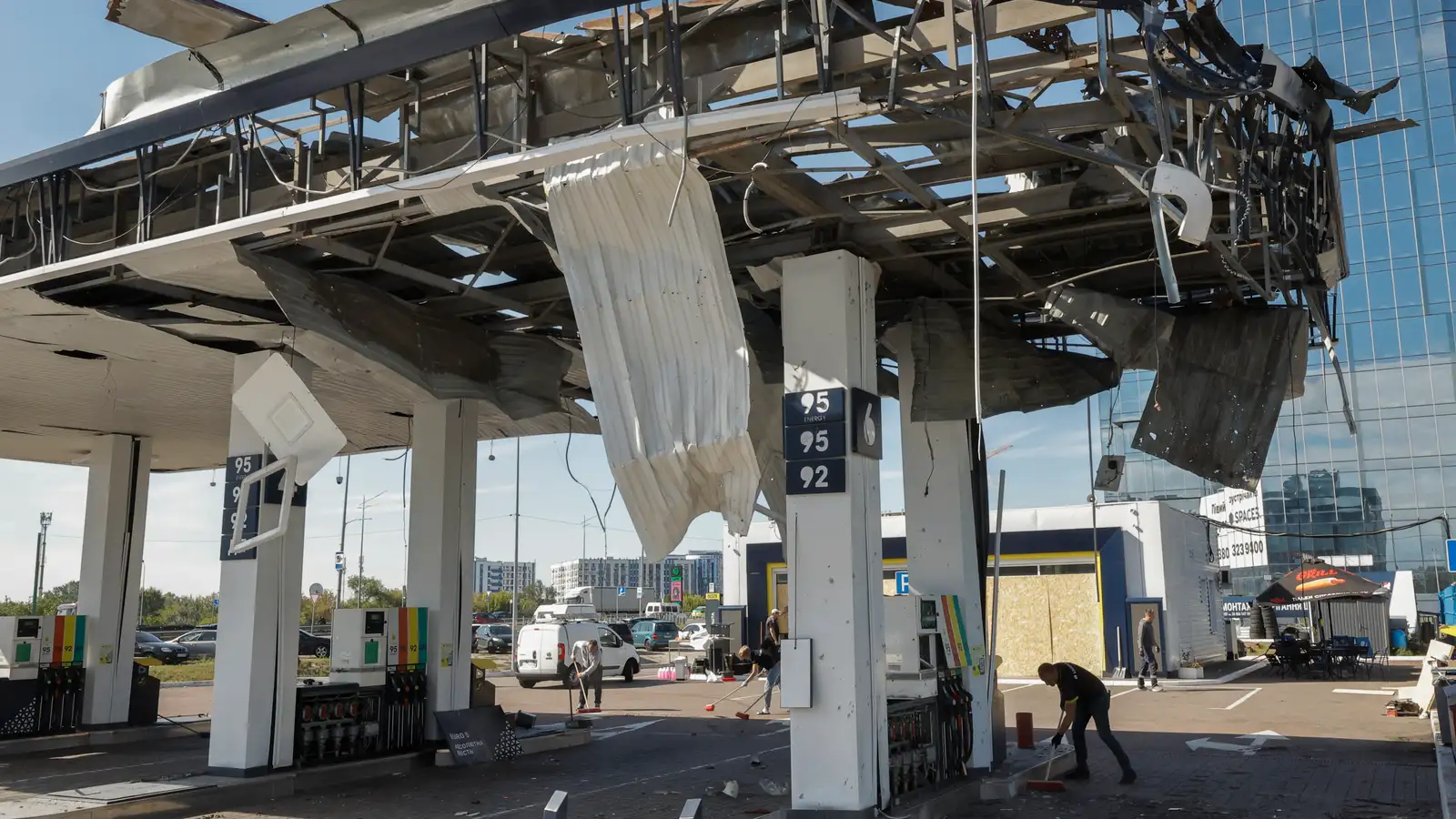 Eldflaugaárásir á Kyiv og Odessu