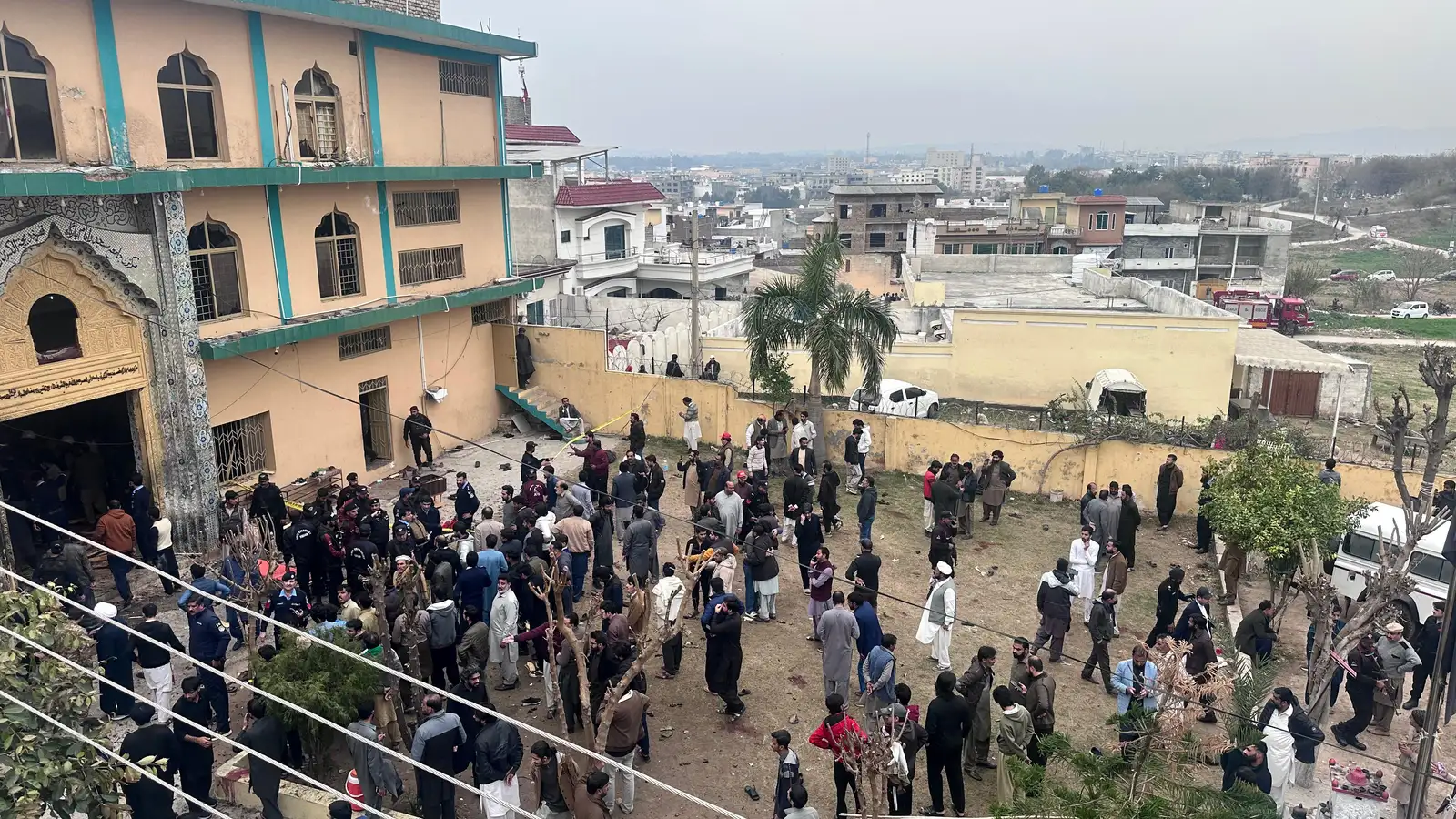 Hryðjuverkasamtök lýsa ábyrgð á mannskæðri sjálfsmorðssprengjuárás