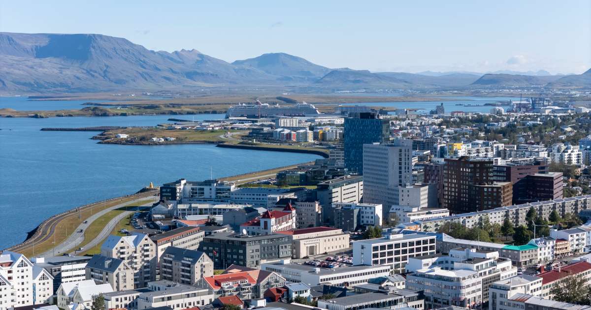 Ísland enn friðsælasta land í heimi - RÚV.is