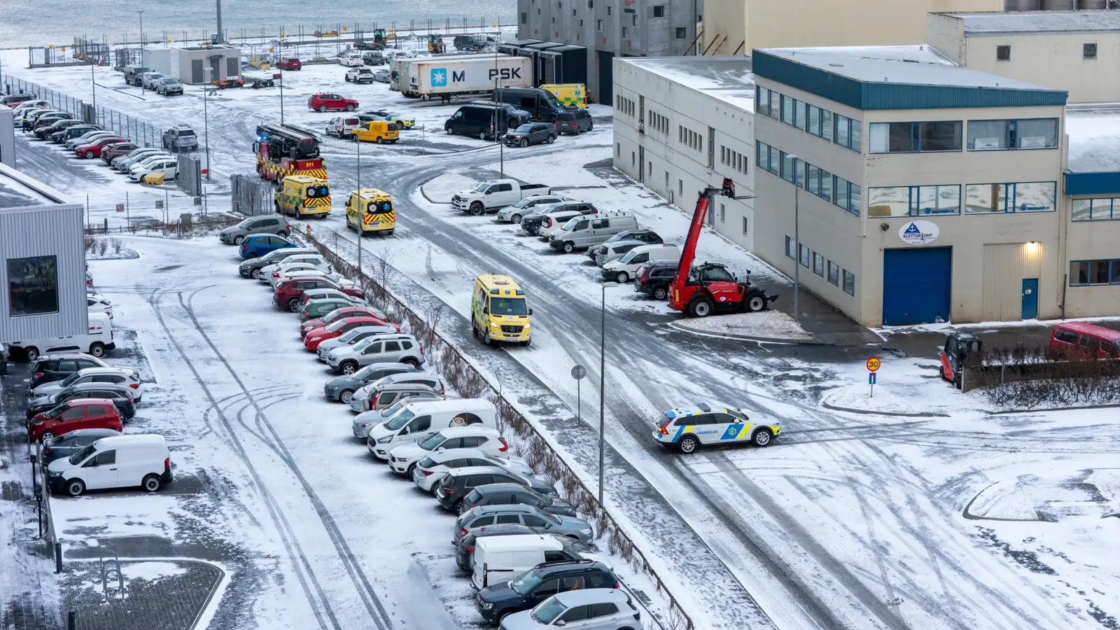 Eksplozja w budynku użytkowym przy ulicy Korngarðar w Reykjavíku - RÚV.is