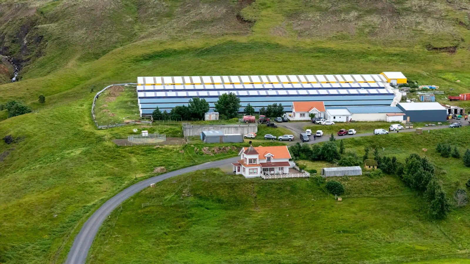 Klipptu á háfa og ekki ólíklegt að innbrotin þrjú tengist
