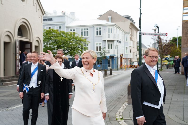 Von der Einweihungszeremonie von Halla Tómasdóttir.
