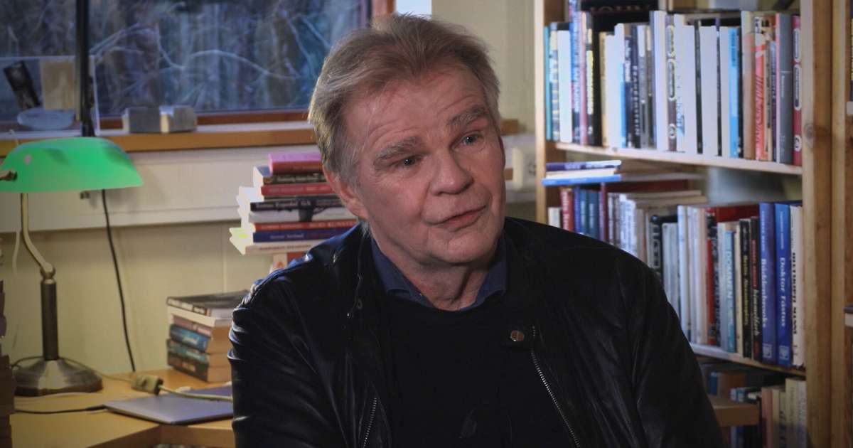 „Ég man hann sagði: Þú átt eftir að skrifa þetta, þín bók verður mín ...