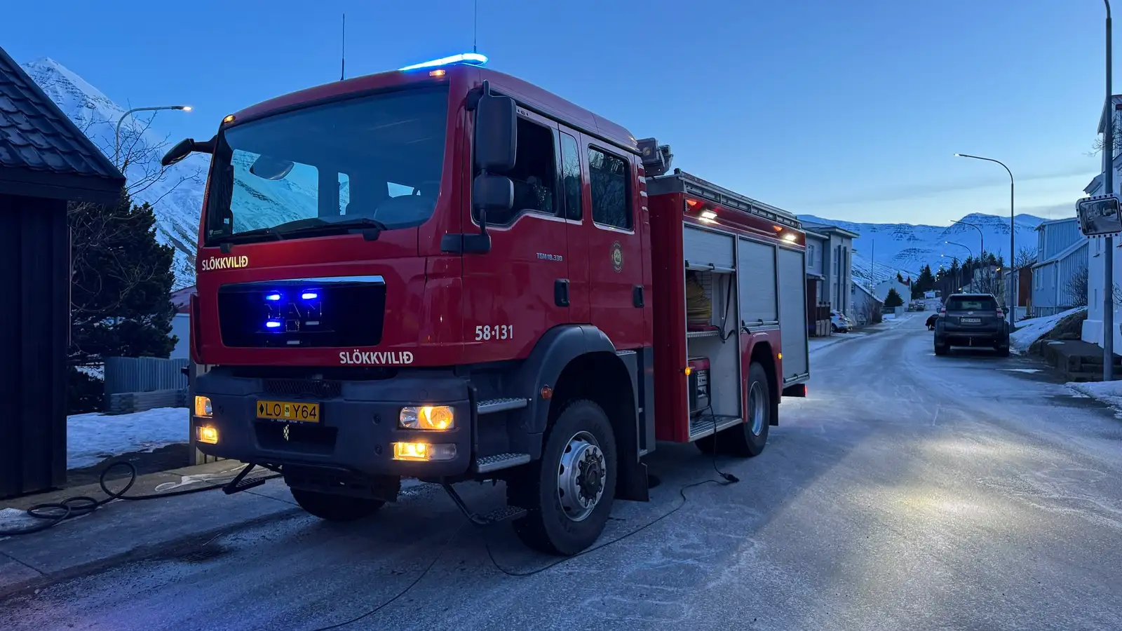 Íbúar slökktu eld í einbýlishúsi