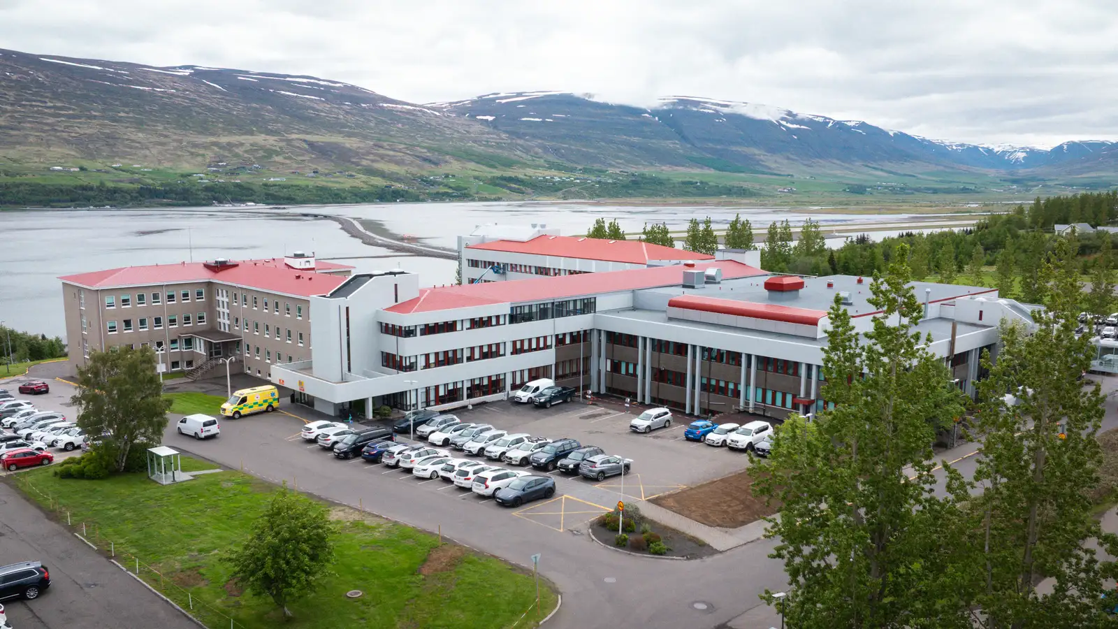 Virkjuðu viðbragðsáætlun á SAk vegna rofs á fjarskiptum