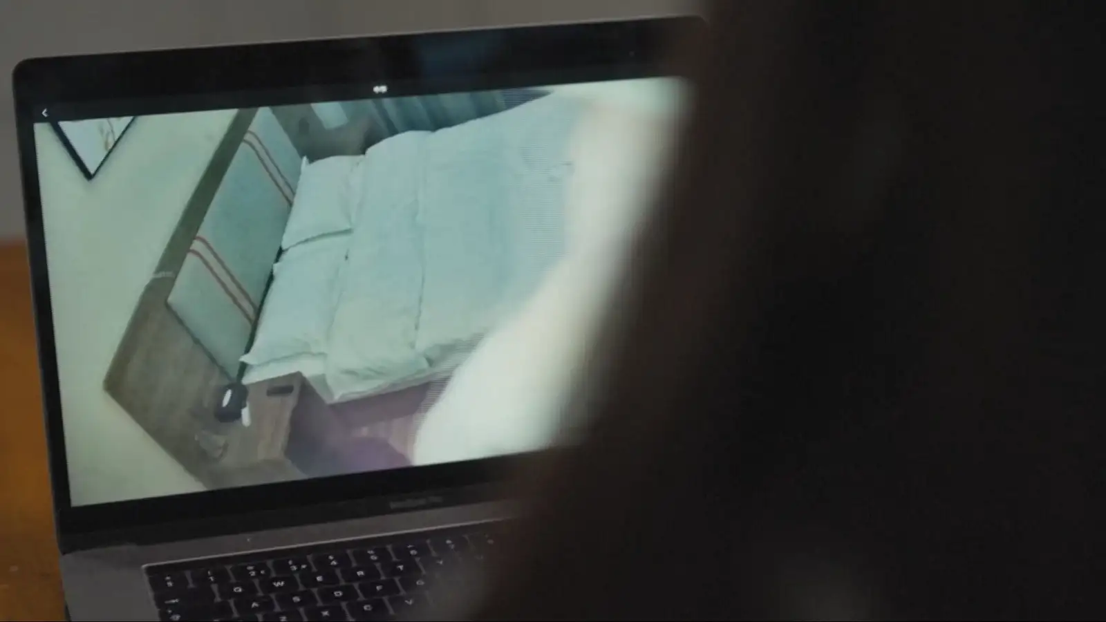 Myndskeið úr næturlífi og hótelberbergjum seld á klámsíður