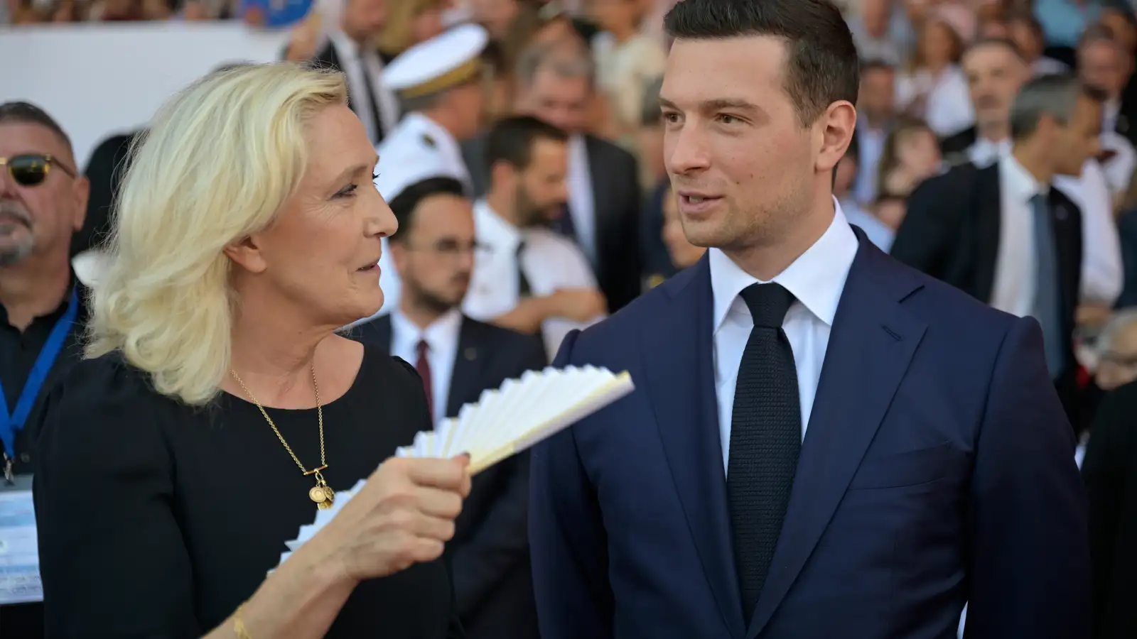 Flokkur Le Pen tryggði sér 14 sæti á öldungadeildinni