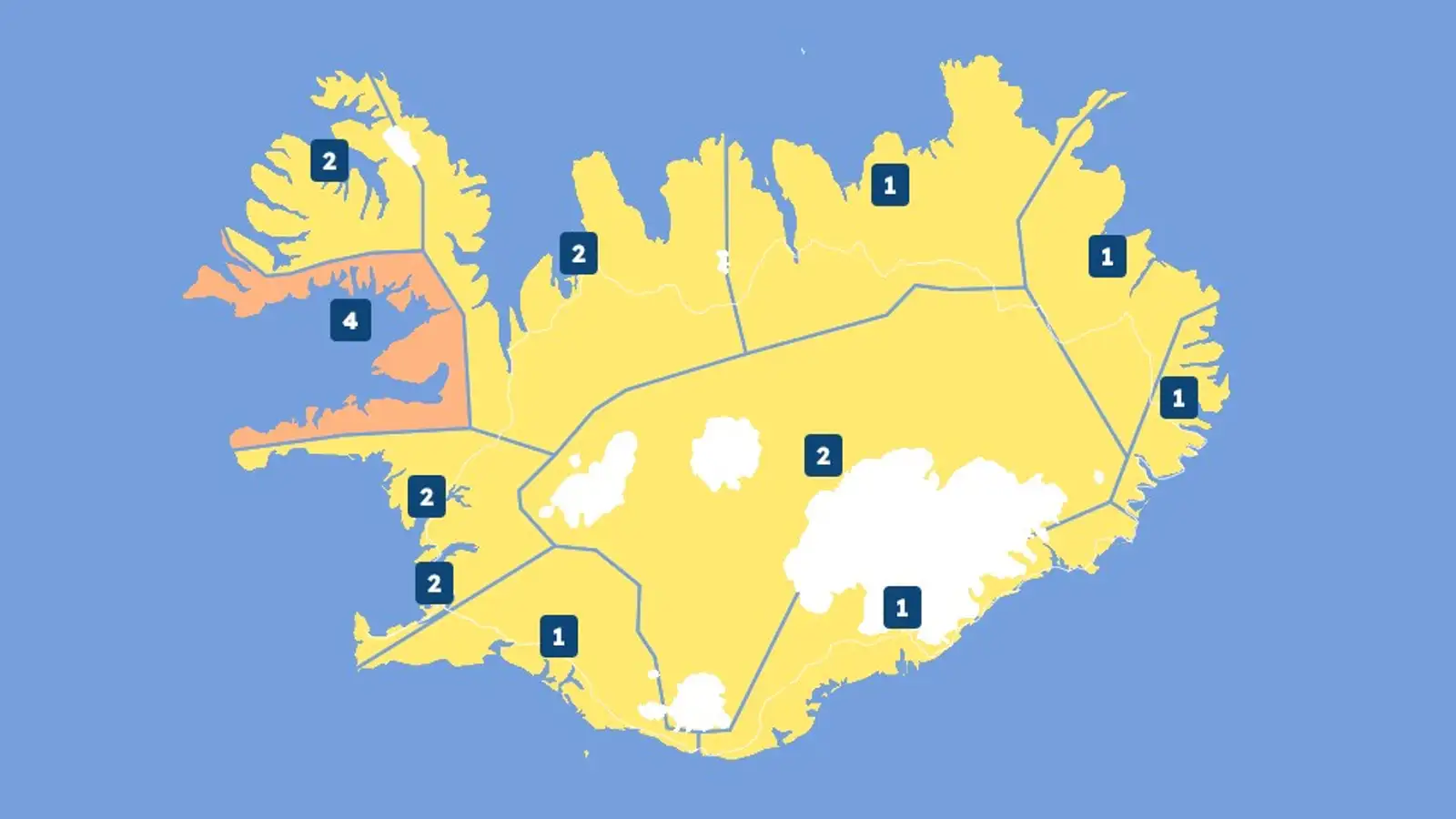 Stormur um allt land um helgina