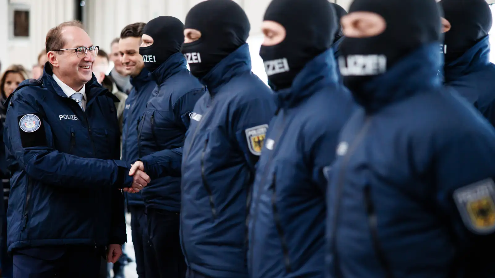 Sænskt ungmenni grunað um að taka að sér launmorð