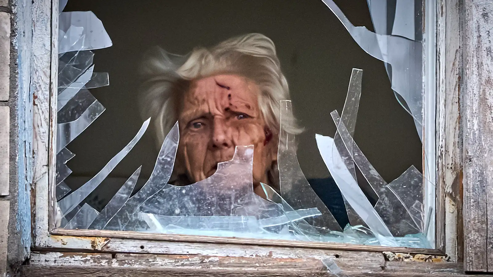 Íbúar Kyiv beðnir að halda sig í skjóli vegna umfangsmikilla loftárása