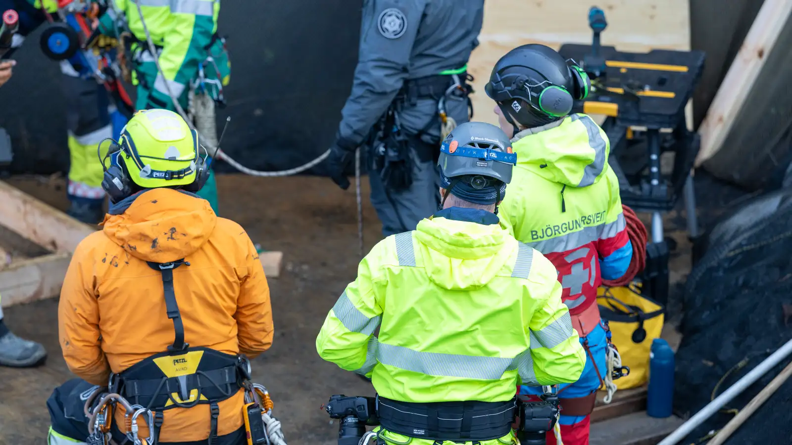 Fundu engar vísbendingar um líkamsleifar Lúðvíks