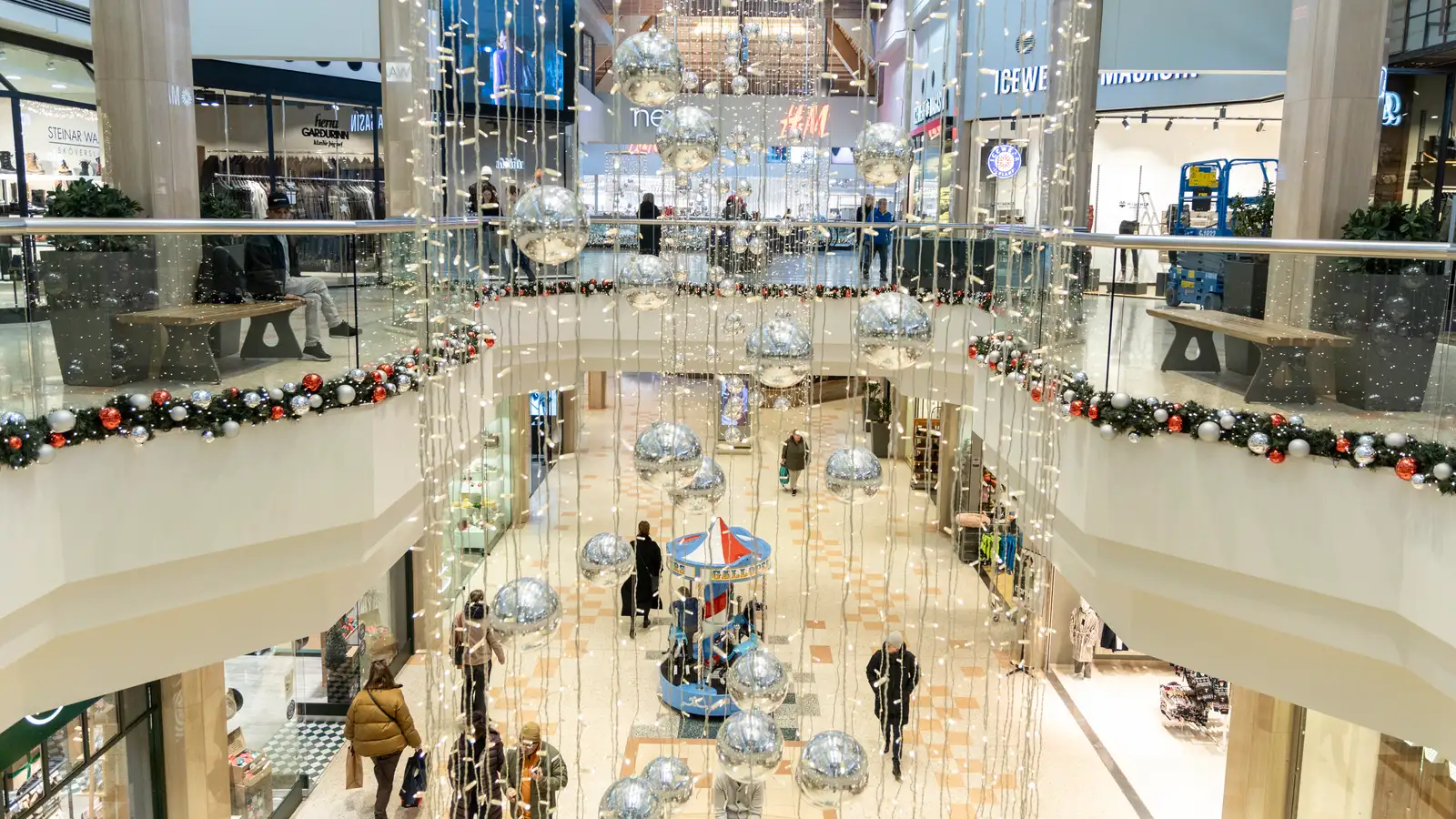 Jólin kostnaðarsamari í ár heldur en í fyrra