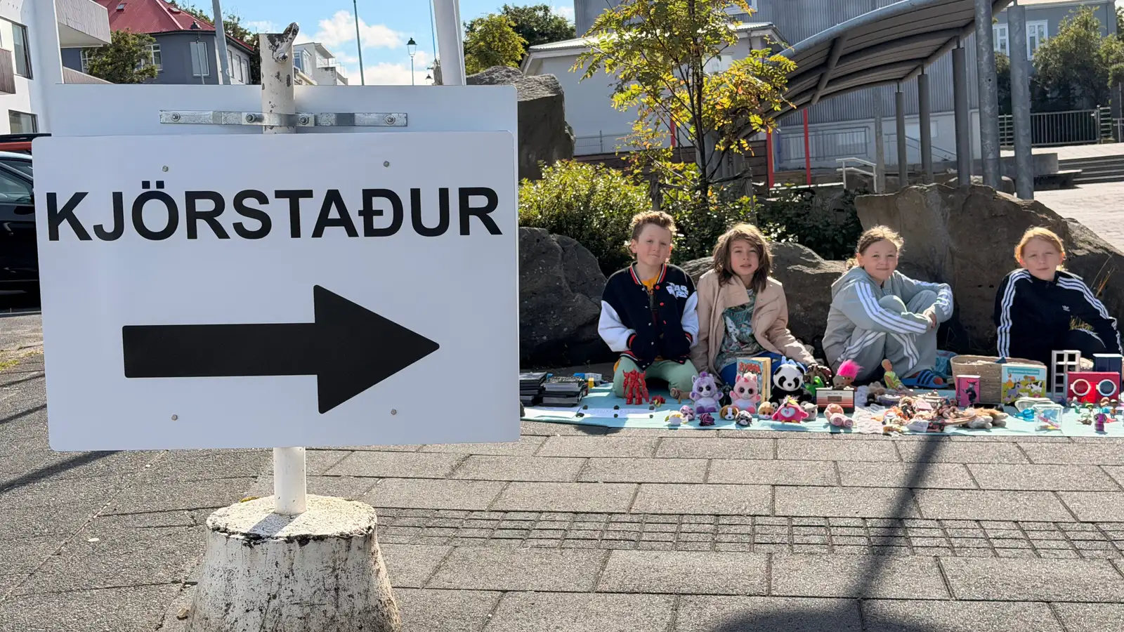 Styttist í lokun kjörstaða
