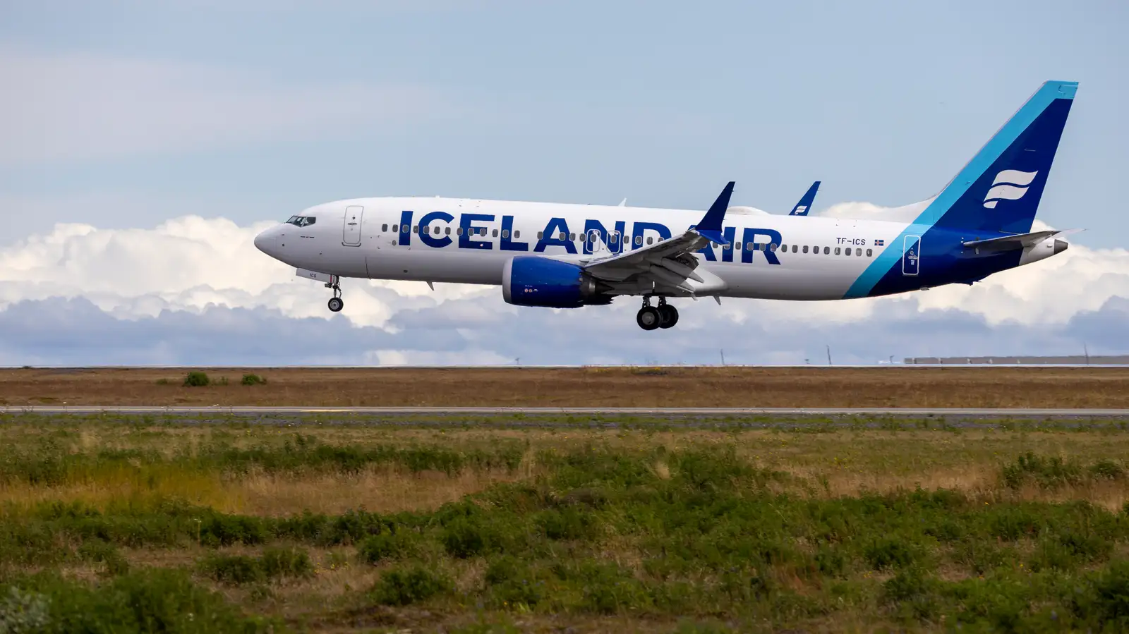 Þota Icelandair á flugi