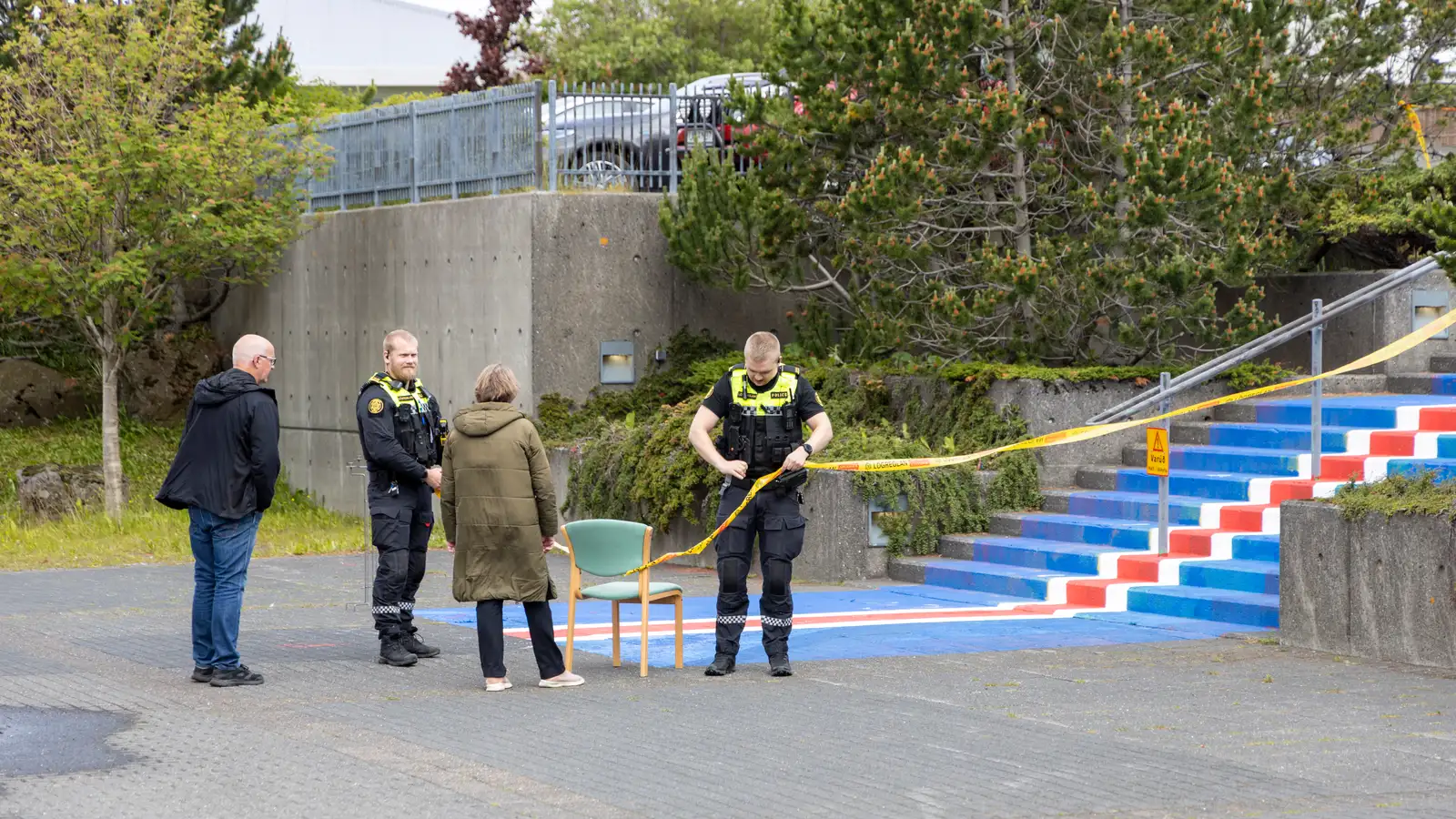 Skemmdarvargar við Grafarvogskirkju náðust á upptöku