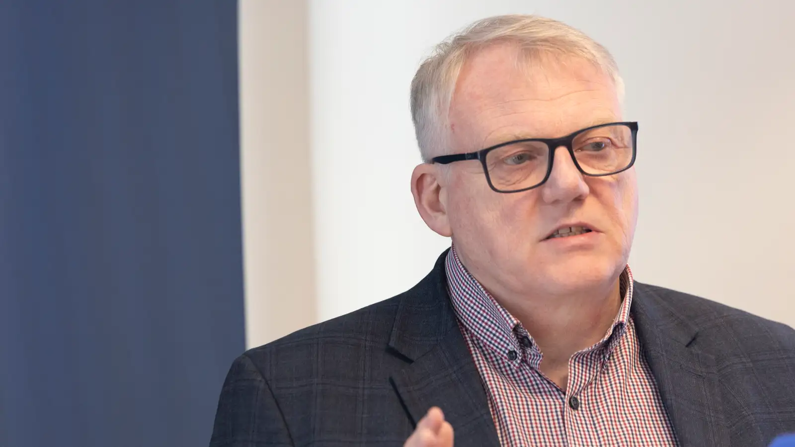 Grindavíkurnefnd kynnir Endurreisn Grindavíkur – Rammaáætlun, og Ráðgjafarskýrslu Alþjóðabankans um endurreisn Grindavíkur.