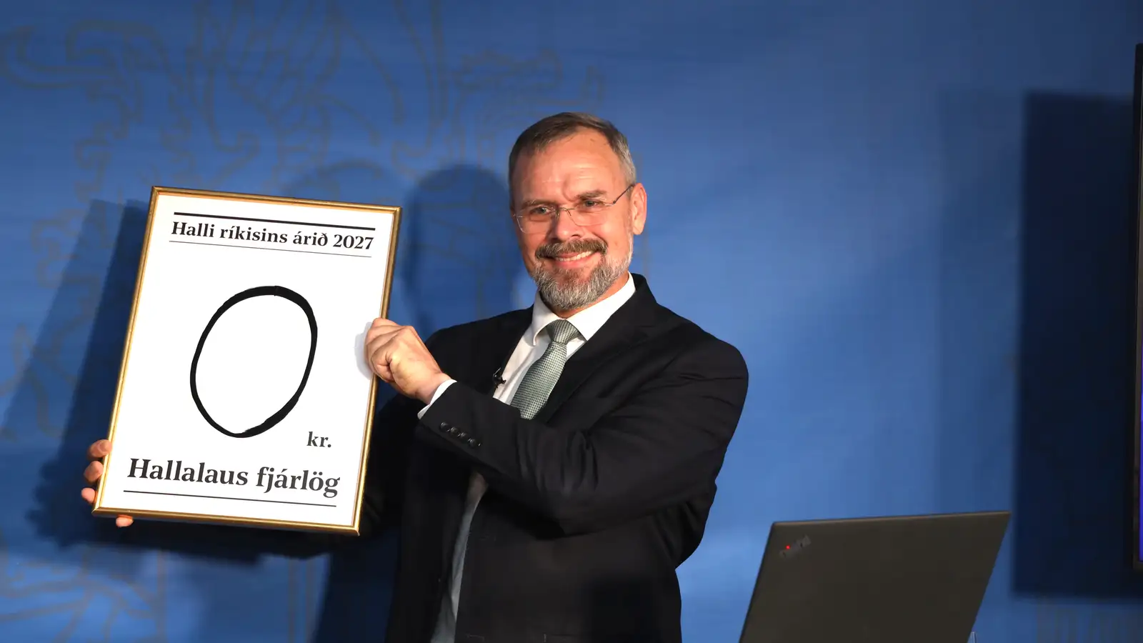 Boða hallalaus fjárlög og ný gjöld á ferðaþjónustu