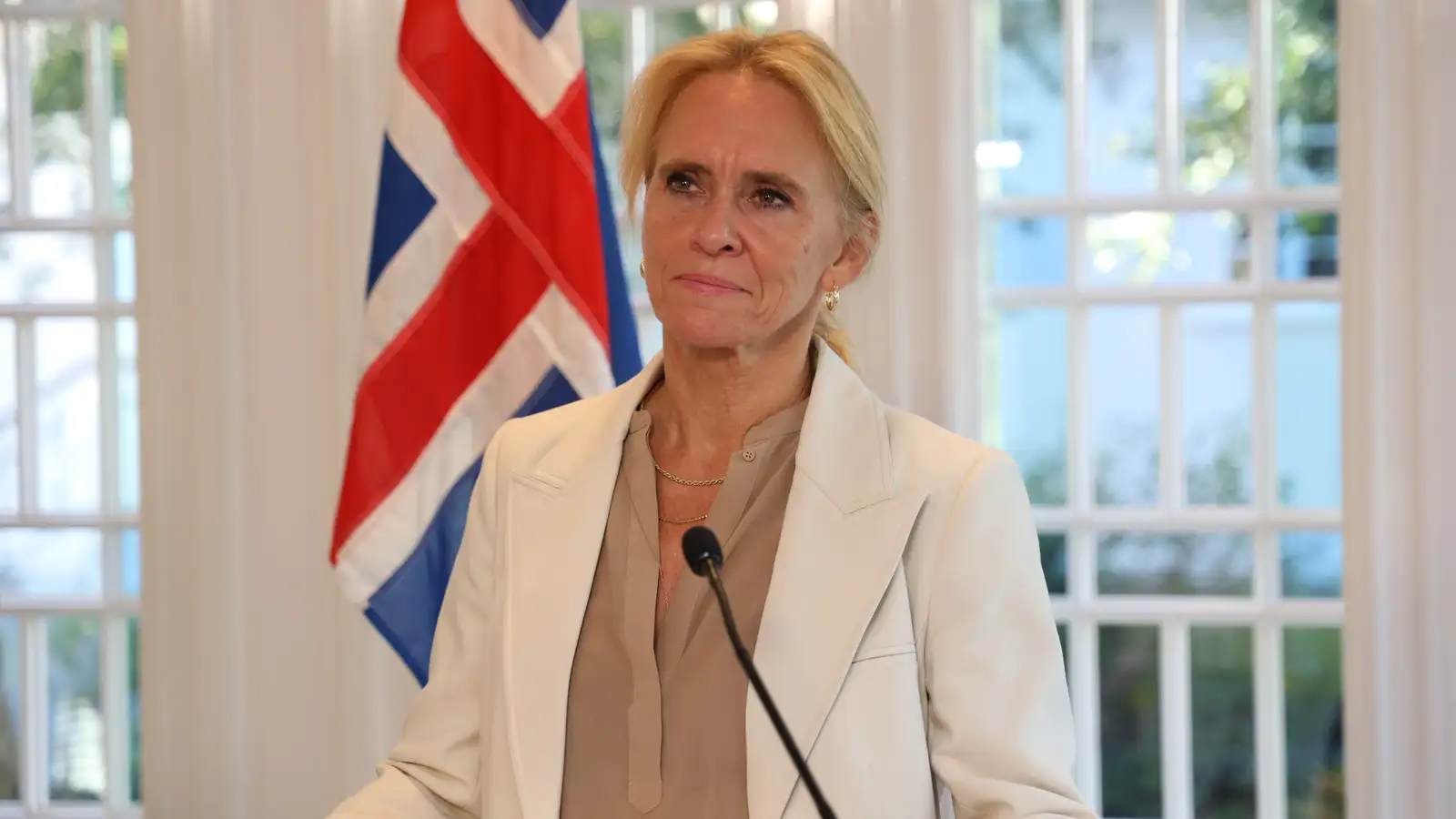 Þorgerður Katrín sagði ESB að viðræður hefjist ekki á ný
