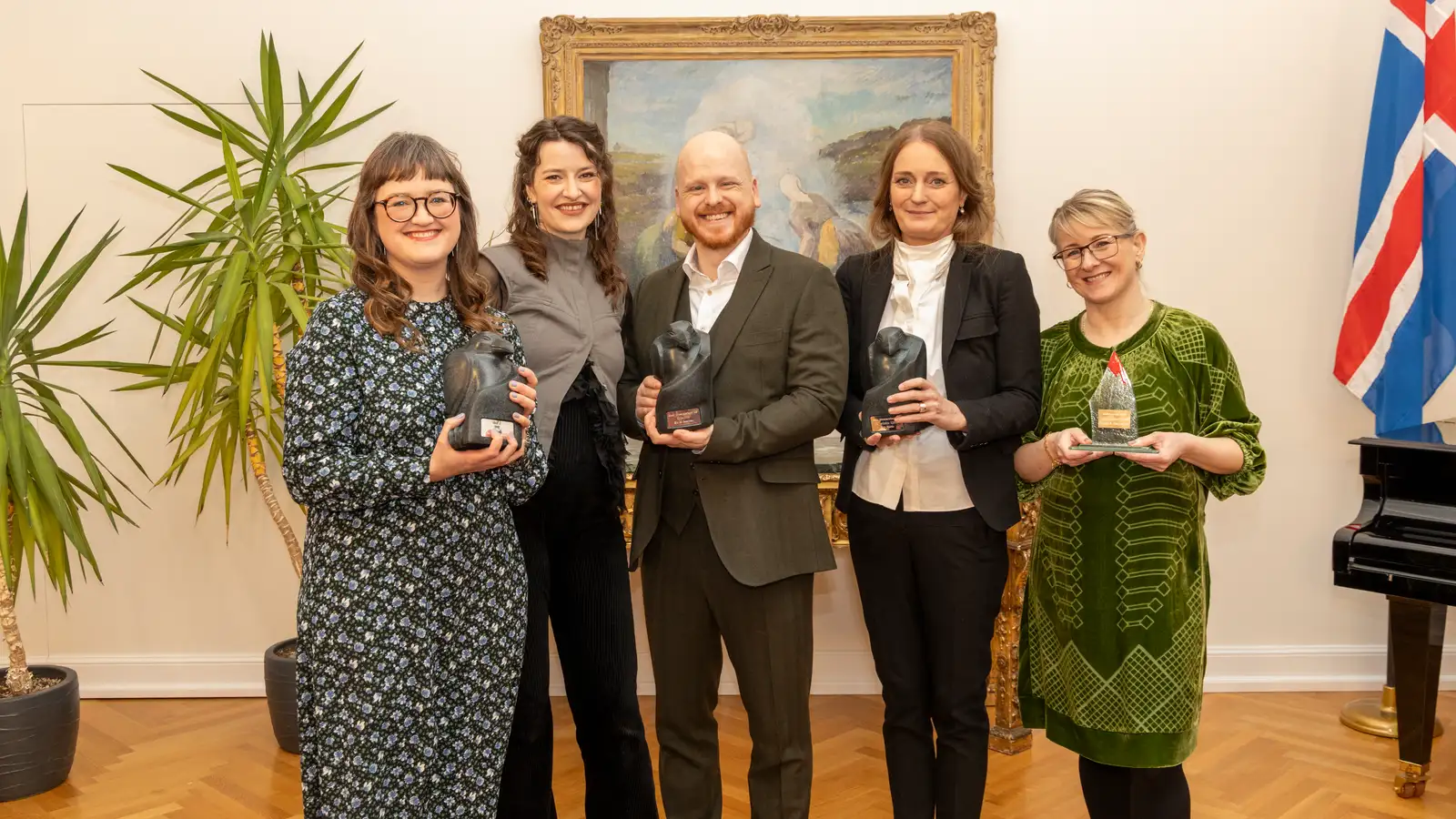 Sigrún, Ævar Þór, Kristín Svava og Margrét hlutu Íslensku bókmenntaverðlaunin