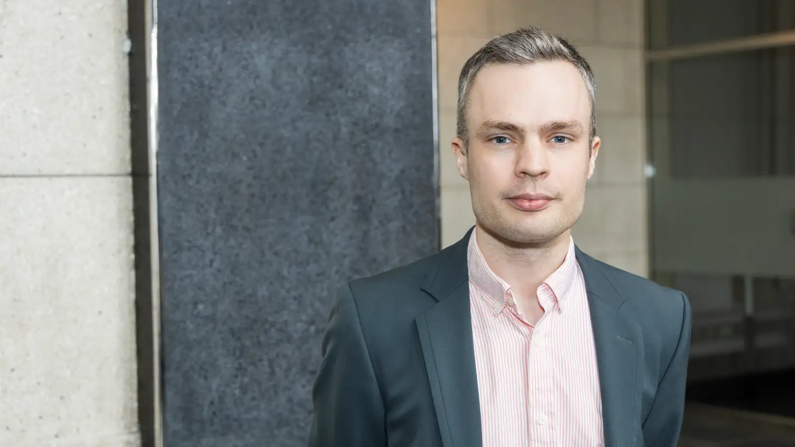 Sagan sýni að flokki sitjandi forseta sé refsað í þingkosningum