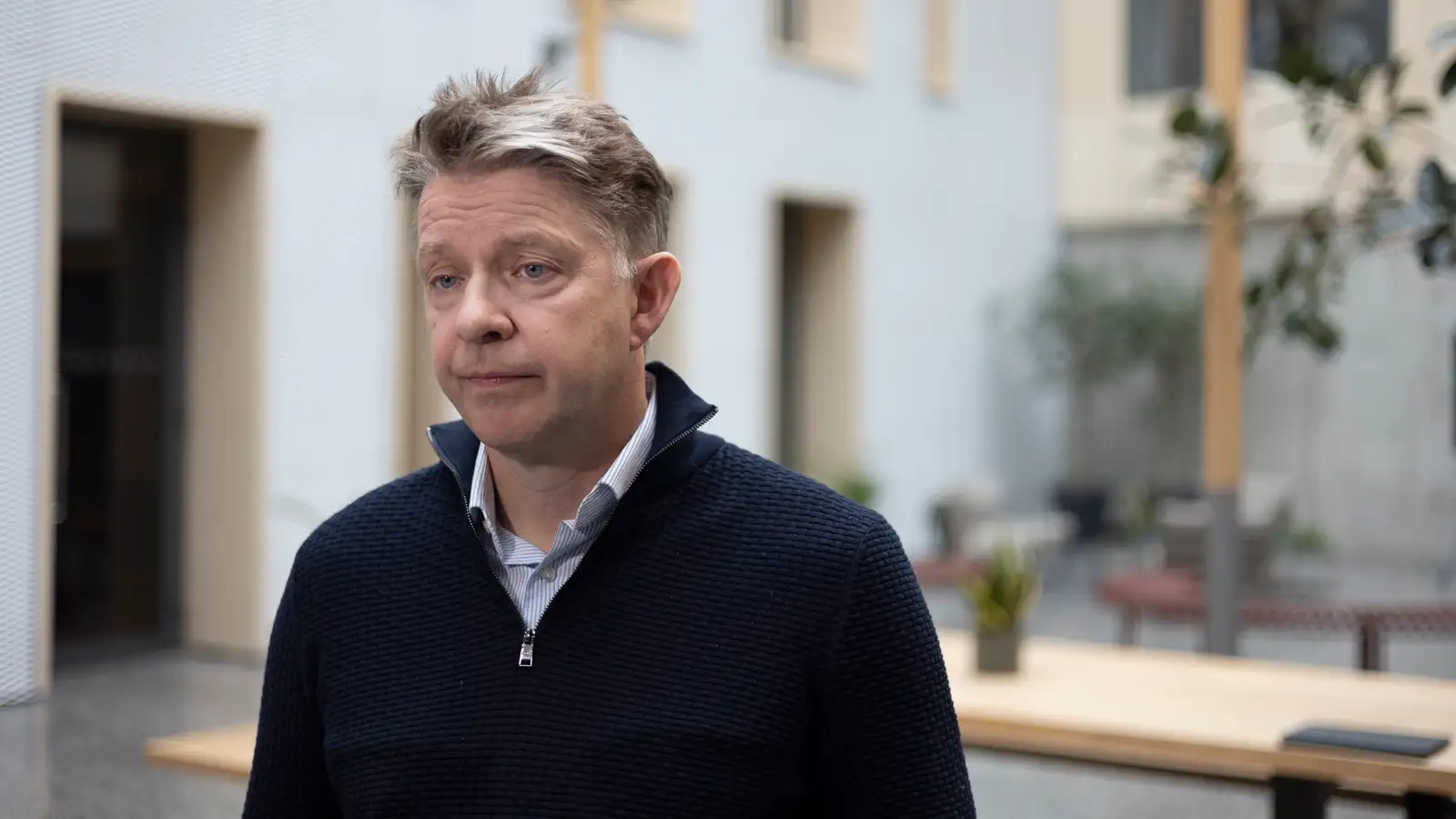 Segir það alvarlegt að fagstéttir geti lokað landinu með verkfallsaðgerðum