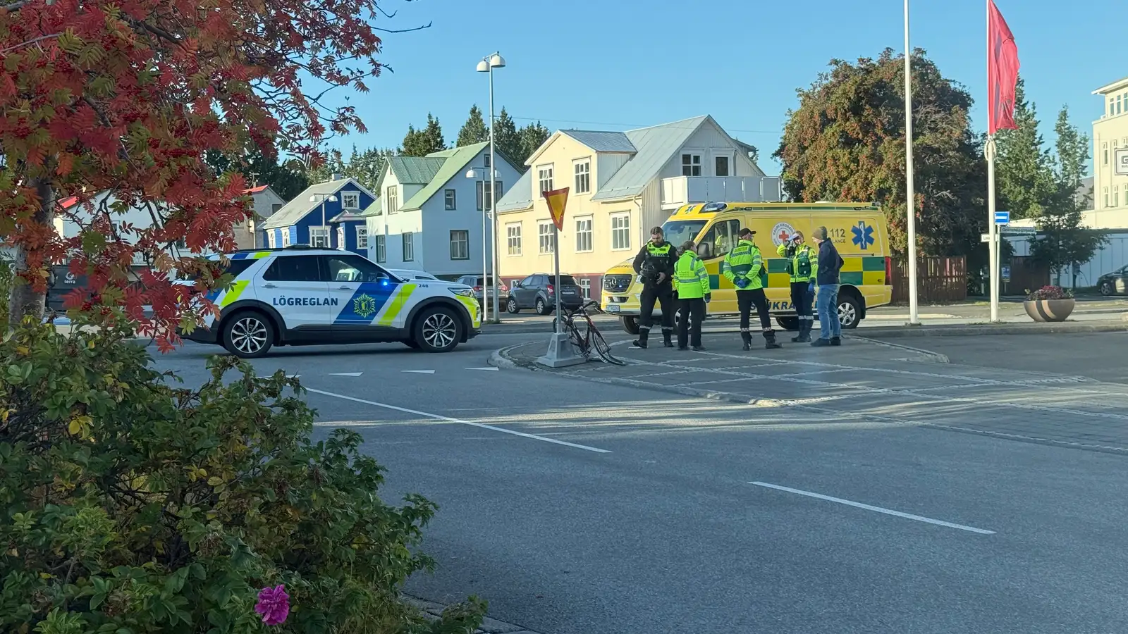 Ekið á hjólreiðamann á Akureyri