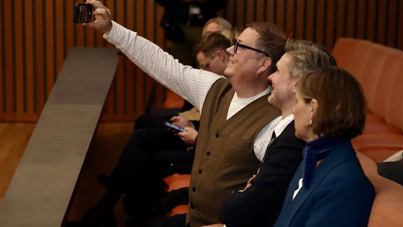 Skilmálar láns ógiltir að hluta