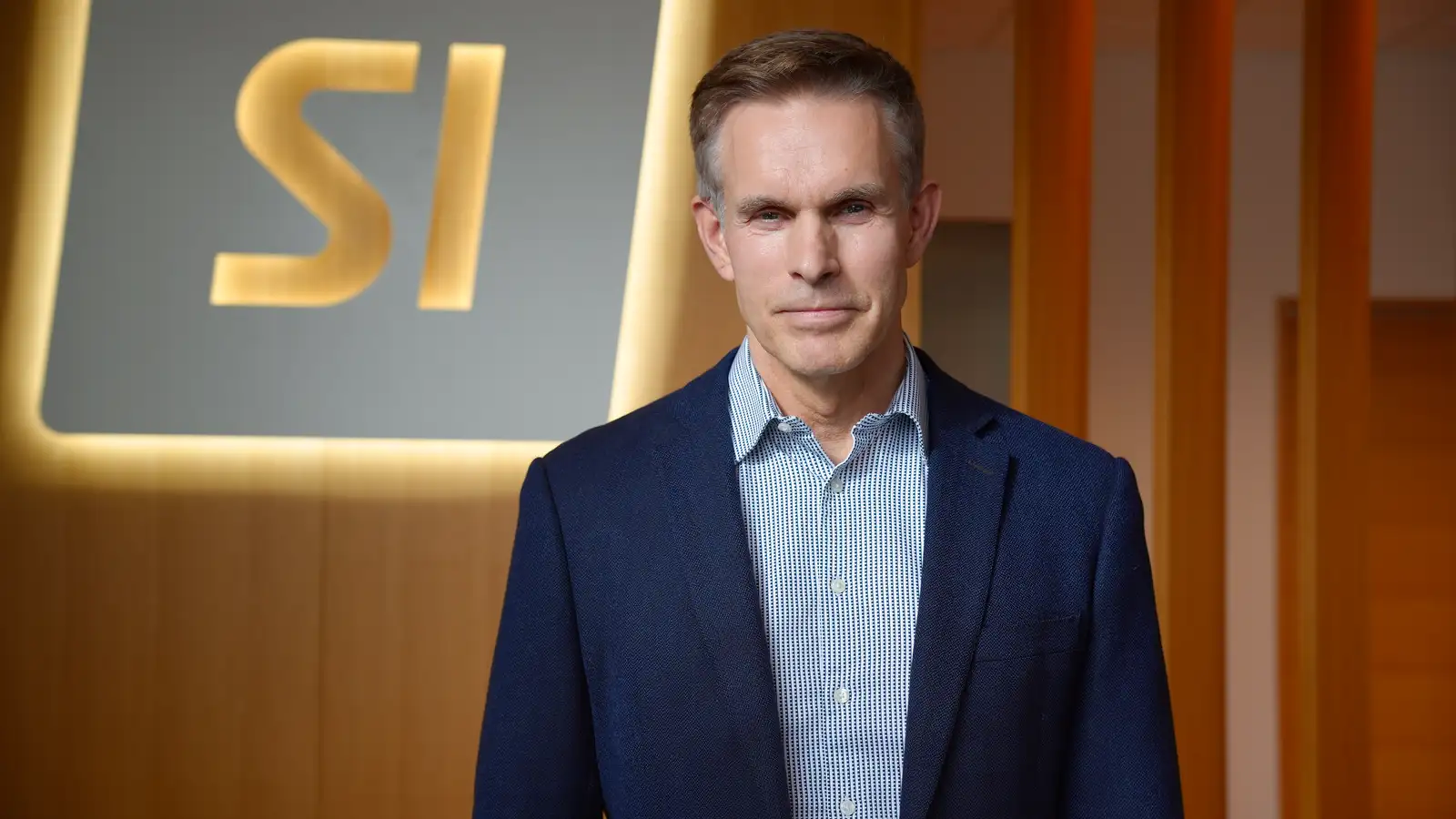 Dýrkeypt að lækka ekki vexti strax