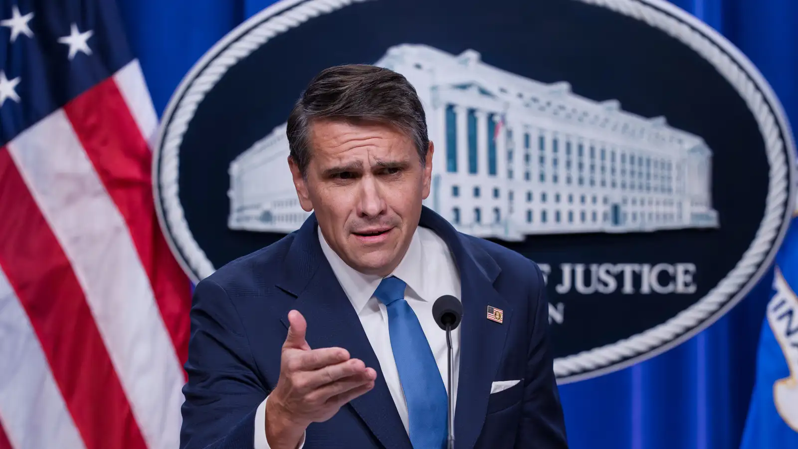 Mikið magn upplýsinga í Epstein skjölunum