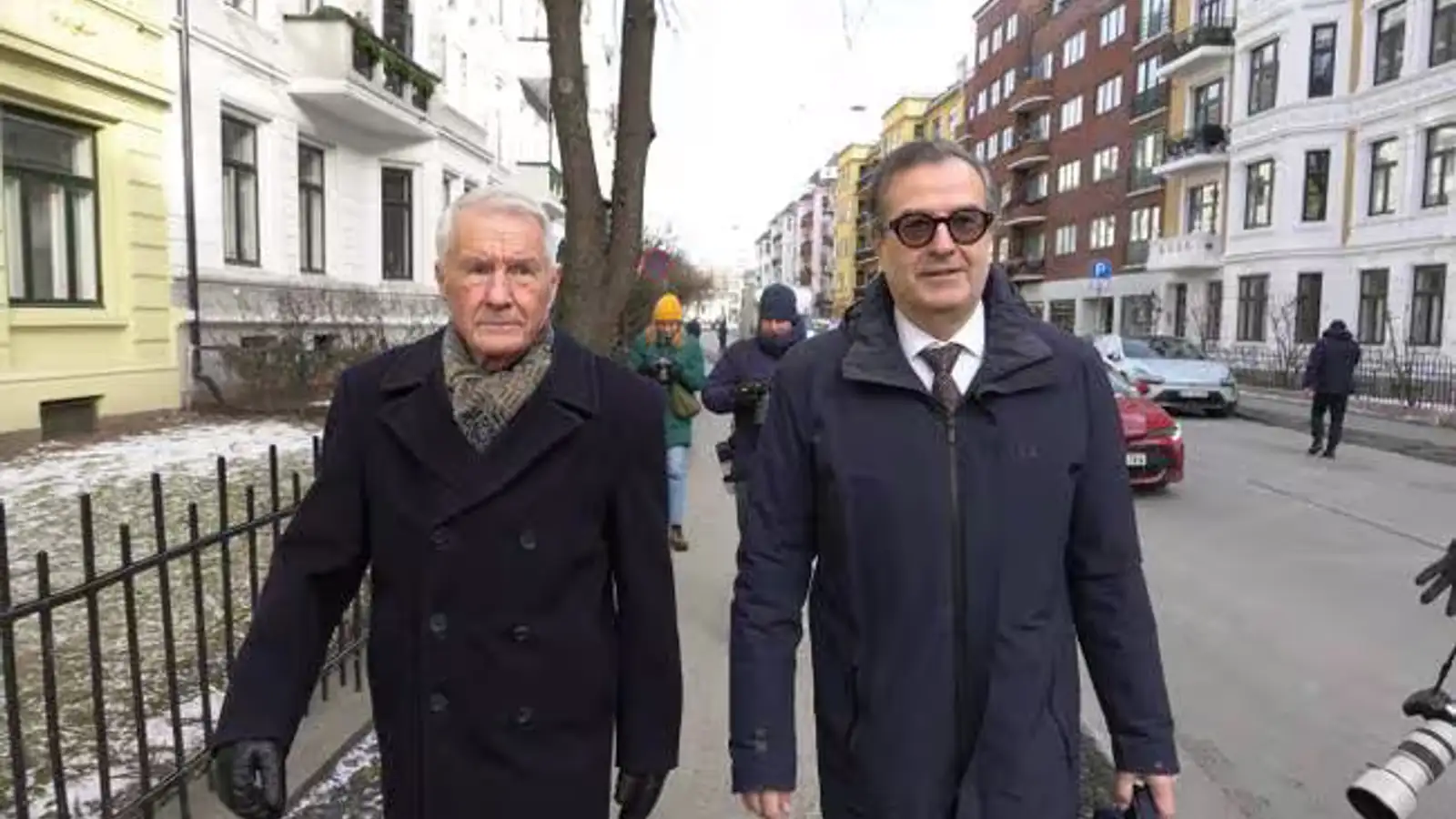 Húsleit hjá fyrrverandi forsætisráðherra vegna gruns um stórfellda spillingu