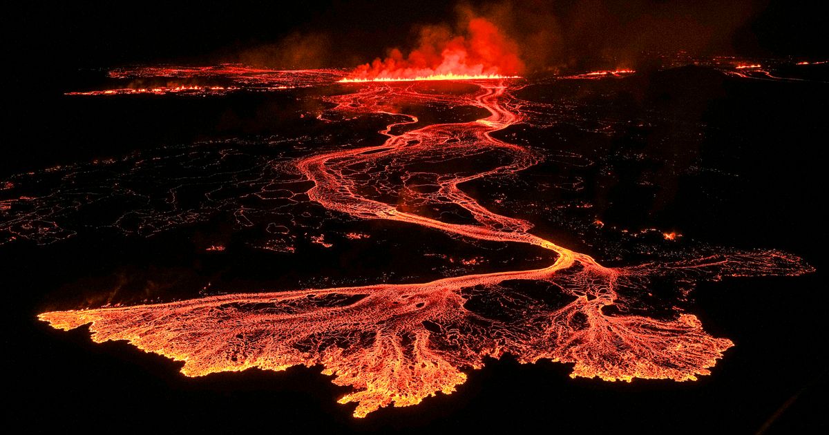 Szósta erupcja w Sundhnúksgígar - RÚV.is