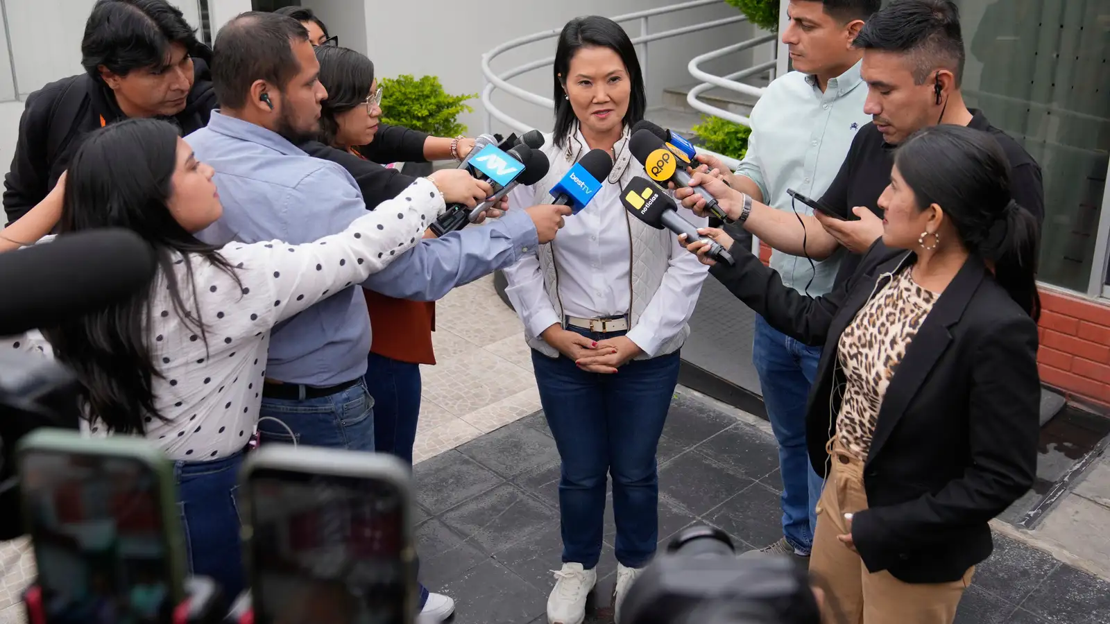 Fujimori komið með óyfirstíganlegt forskot á Sanchez