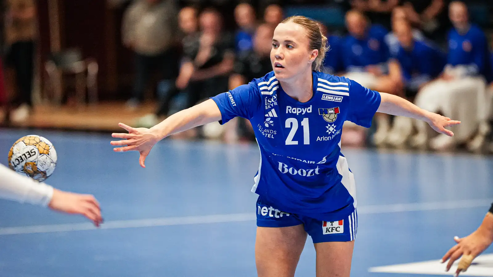 Voru pönnukökur en nú komnar í ábyrgðarhlutverk