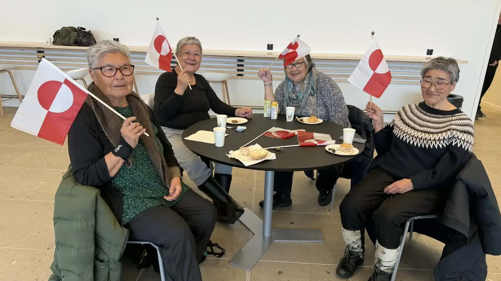 Nýr flugvöllur opnaður á Grænlandi