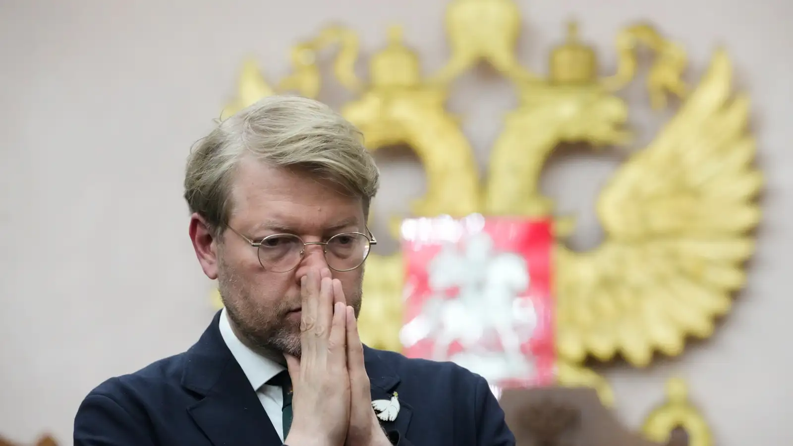 Eini friðelskandi flokkurinn bannaður í þingkosningum