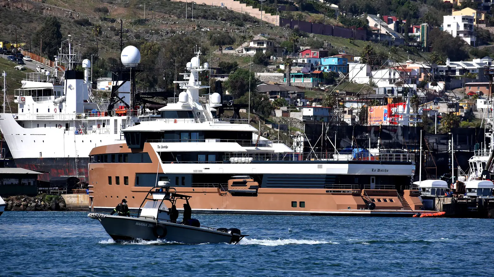 Landhelgisgæslan meinaði erlendri snekkju hafnarkomu á Akureyri