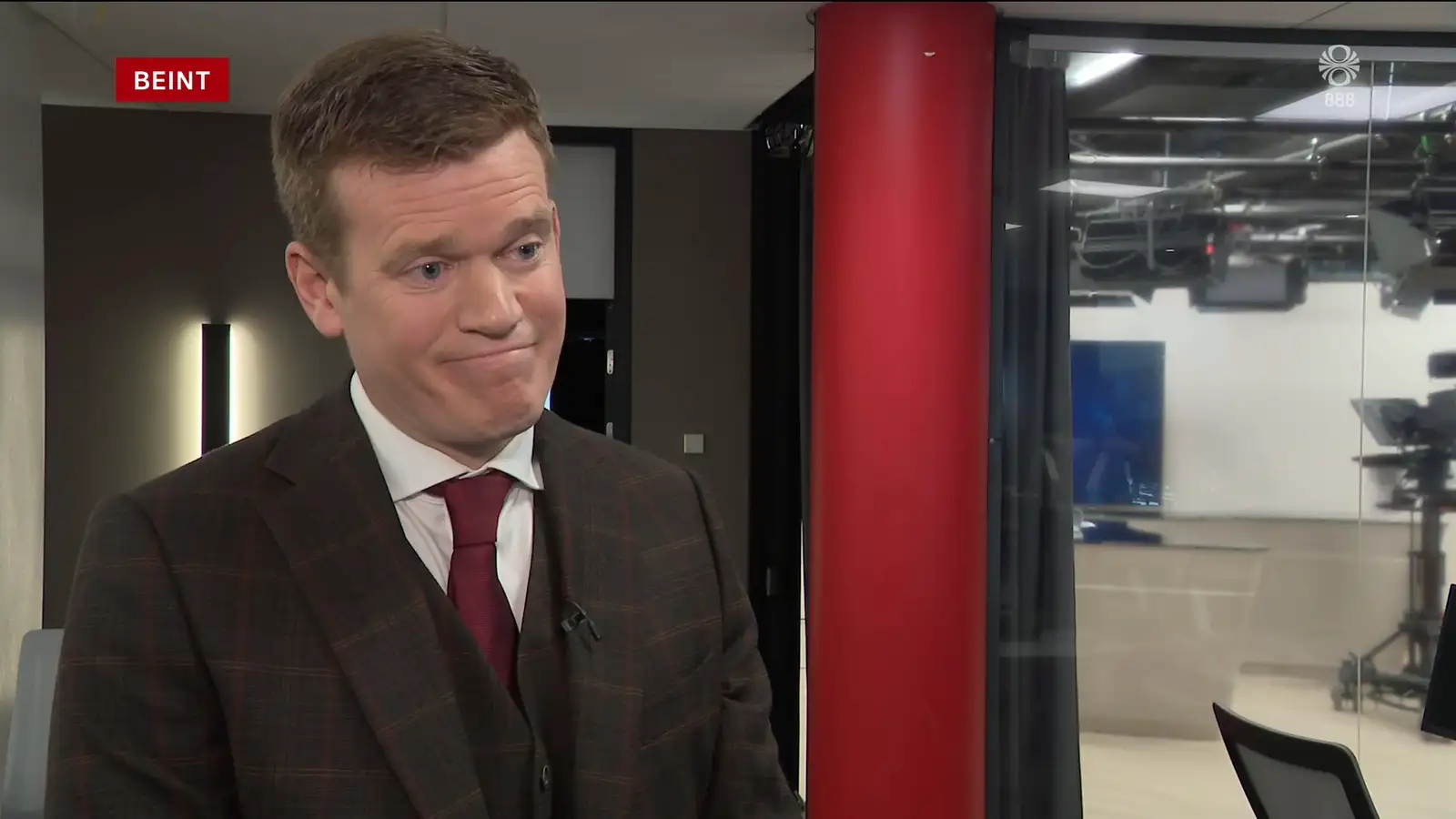 „Í fréttum okkar áðan sögðum við takk, við sögðum ekki bless“