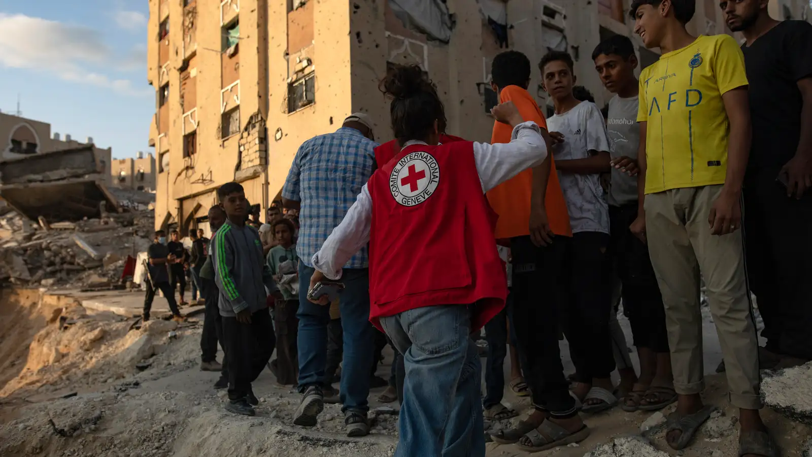 Hamas afhenti Ísraelmönnum eitt lík til viðbótar