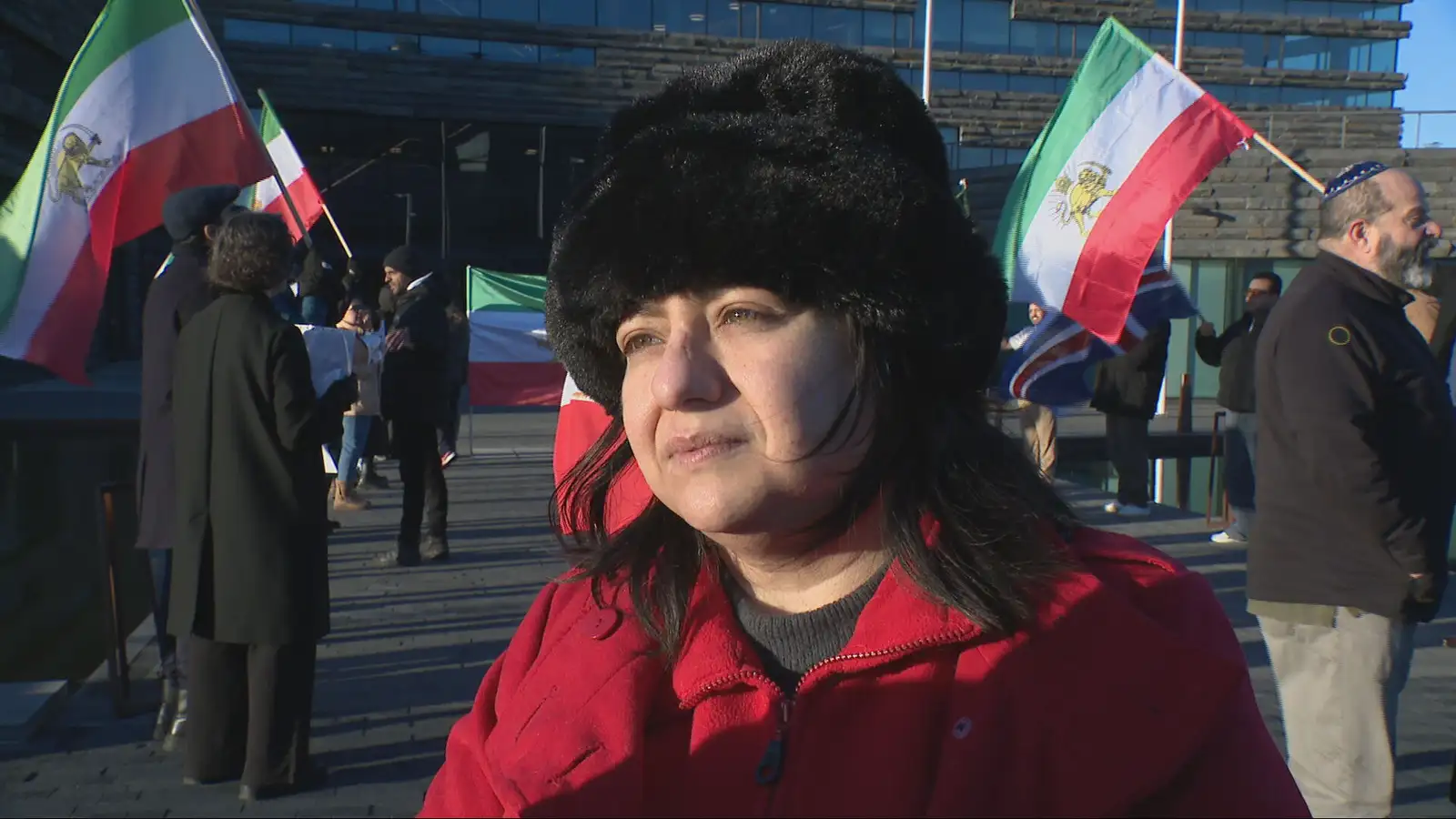 Vilja aðstoð erlendra ríkja gegn klerkastjórninni