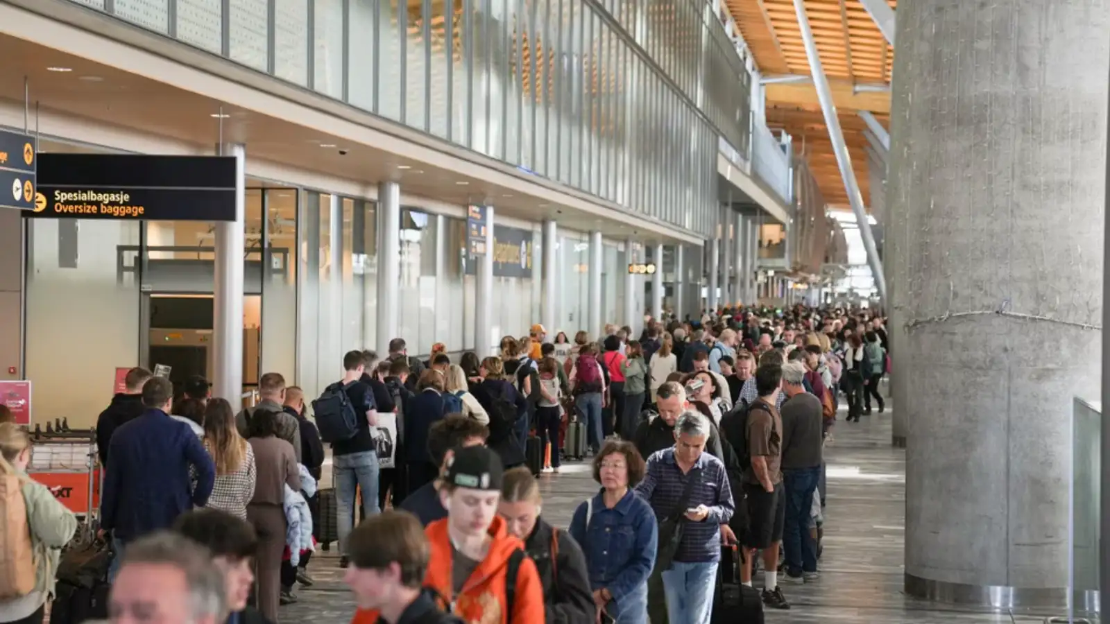 Miklar tafir á Gardermoen-flugvelli vegna vinnustöðvunar