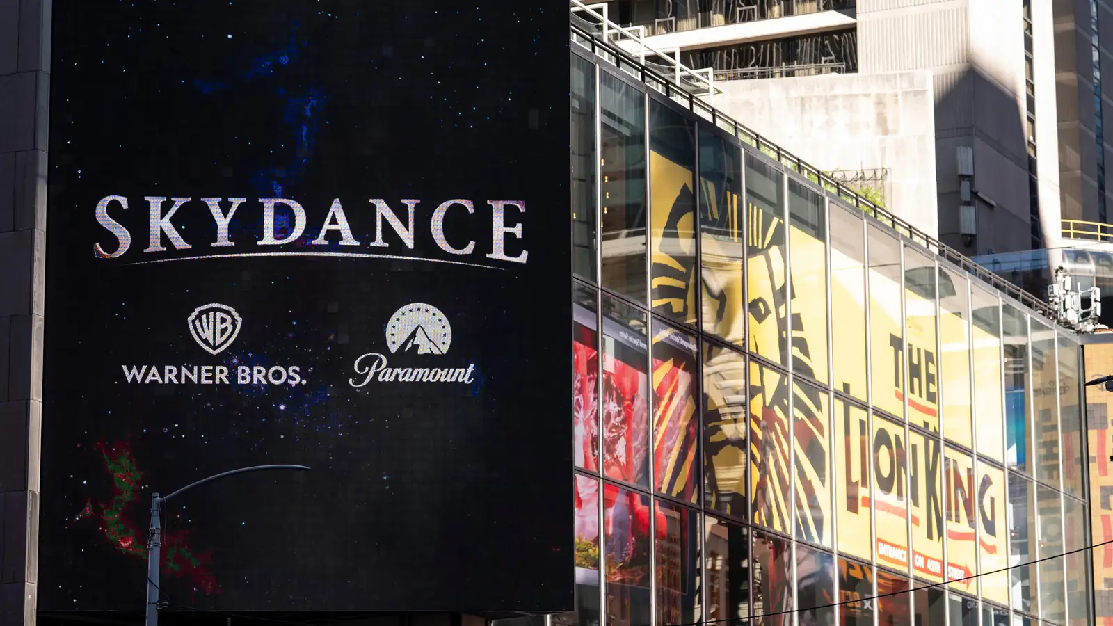Loksins eignast Paramount Warner Bros. – Nýr fjölmiðlarisi verður til