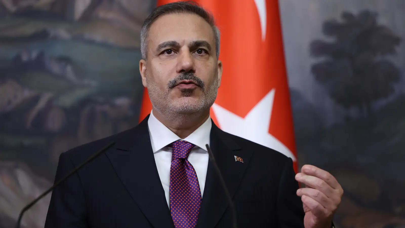 Utanríkisráðherra Tyrkland vill Egyptaland með í varnarsamvinnu
