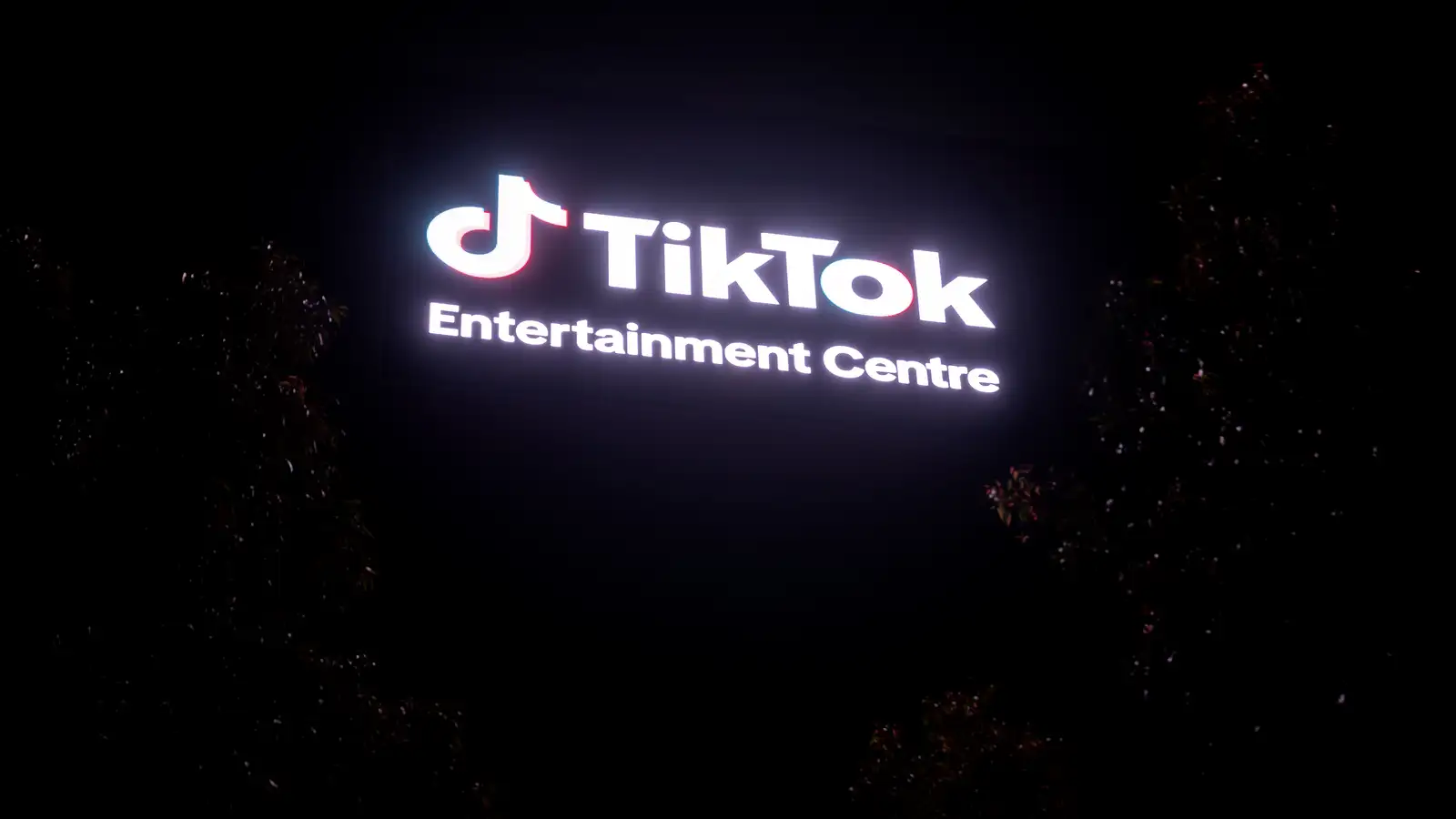 TikTok greiðir sekt fyrir að safna upplýsingum um börn